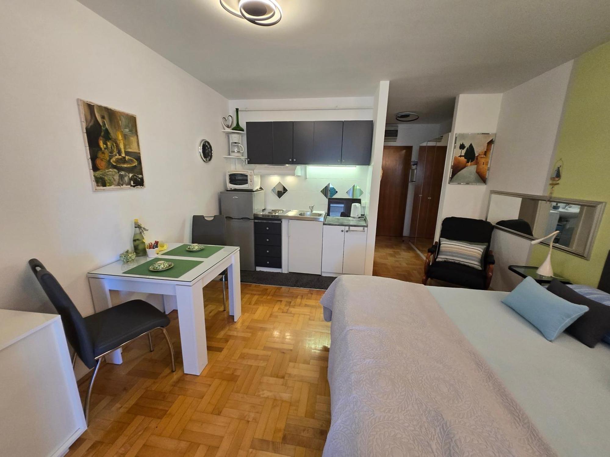 Jasna - Appartement Pula
