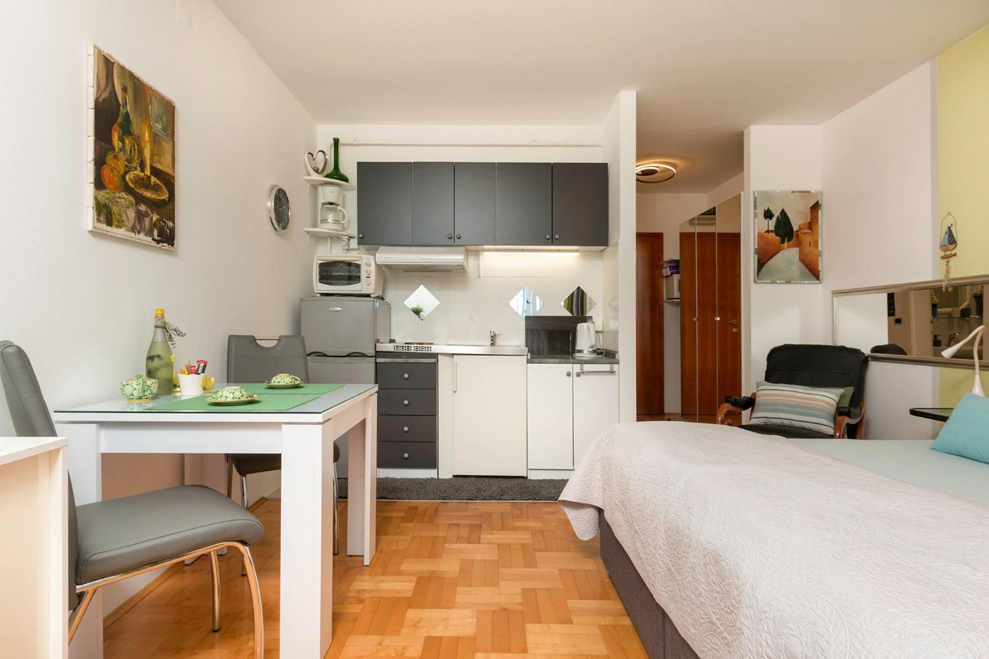 Jasna - Appartement Pula